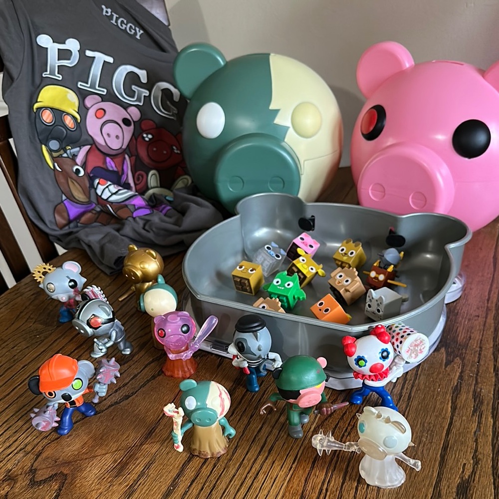 Piggy Collectible Figures Set. Mega Bundle